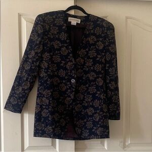 Floral Patterned Women's Jacket. Size 10